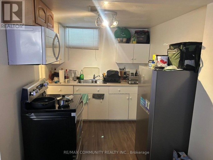 BSMT - 693 HAWLEY STREET, Peterborough (Otonabee Ward 1), Ontario, K9J4C7