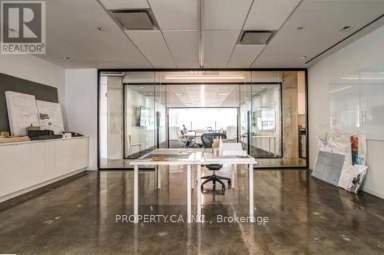 300 - 160 PEARS AVENUE Toronto (Annex) Ontario photo 4