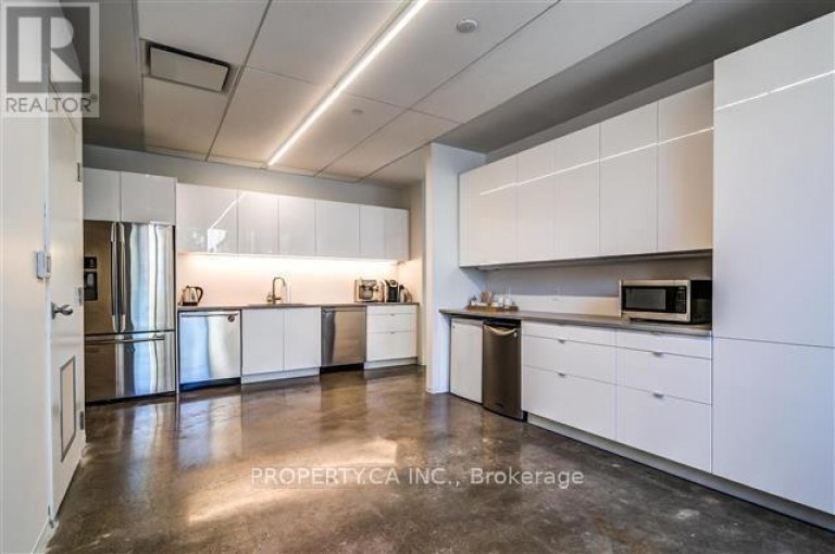 300 - 160 PEARS AVENUE, Toronto (Annex), Ontario, M5R2K7