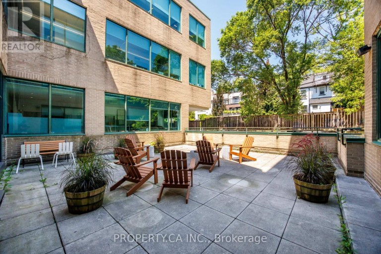 300 - 160 PEARS AVENUE, Toronto (Annex), Ontario, M5R2K7