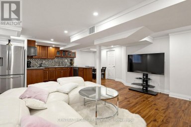 BASEMENT UNIT 1 - 307 ALEX DONER DRIVE N Newmarket (Glenway Estates) Ontario photo 10