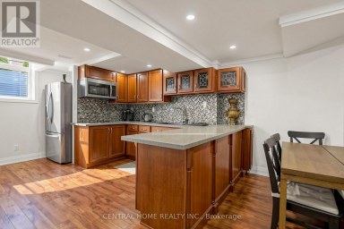 BASEMENT UNIT 1 - 307 ALEX DONER DRIVE N Newmarket (Glenway Estates) Ontario photo 12