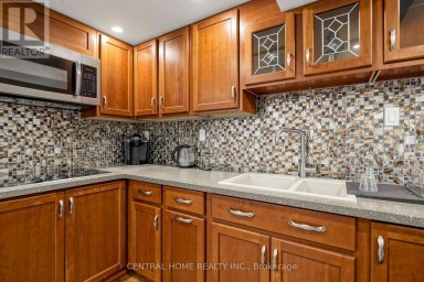 BASEMENT UNIT 1 - 307 ALEX DONER DRIVE N Newmarket (Glenway Estates) Ontario photo 16