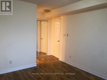 2409 - 3880 DUKE OF YORK BOULEVARD Mississauga (City Centre) Ontario photo 11