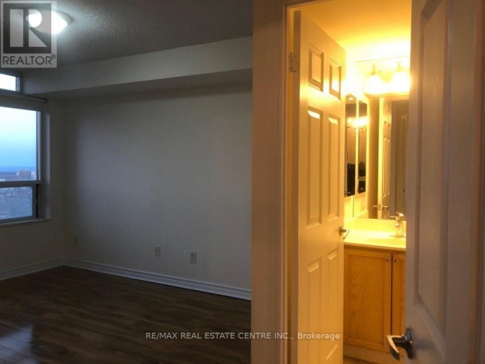 2409 - 3880 DUKE OF YORK BOULEVARD, Mississauga (City Centre), Ontario, L5B4M7