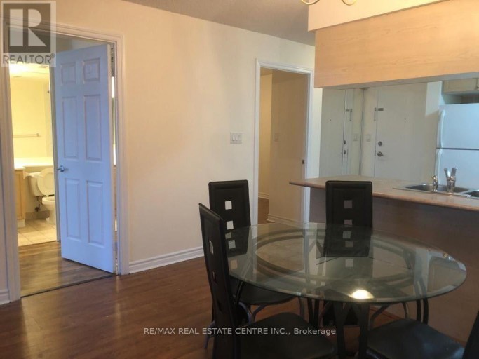2409 - 3880 DUKE OF YORK BOULEVARD, Mississauga (City Centre), Ontario, L5B4M7