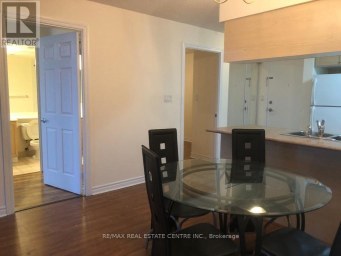 2409 - 3880 DUKE OF YORK BOULEVARD Mississauga (City Centre) Ontario photo 9