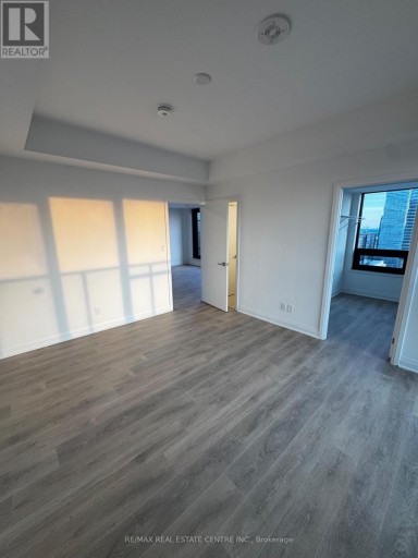 3707 - 4015 THE EXCHANGE, Mississauga (City Centre), Ontario, L5B0N9
