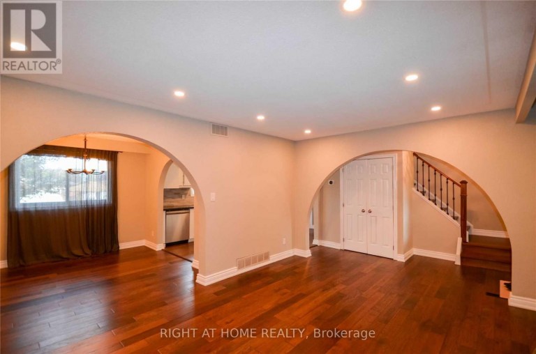 11 KINNISON COURT, Ajax (South East), Ontario, L1S1K5
