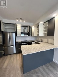 6 - 16 LYTHAM GREEN CIRCLE Newmarket (Glenway Estates) Ontario photo 4