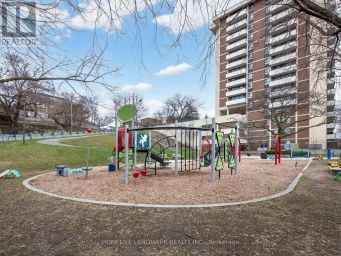 107 - 541 BLACKTHORN AVENUE Toronto (Keelesdale-Eglinton West) Ontario photo 2