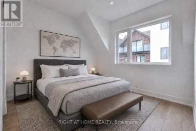 LANEWAY HOUSE - 266 INDIAN GROVE Toronto (High Park North) Ontario photo 14