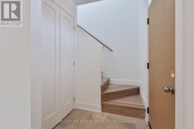 LANEWAY HOUSE - 266 INDIAN GROVE Toronto (High Park North) Ontario photo 6