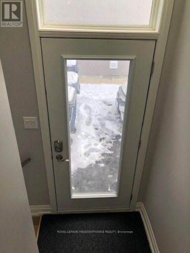 BASEMENT ROOM #2 - 71 THIRTIETH STREET, Toronto (Long Branch), Ontario, M8W3B9