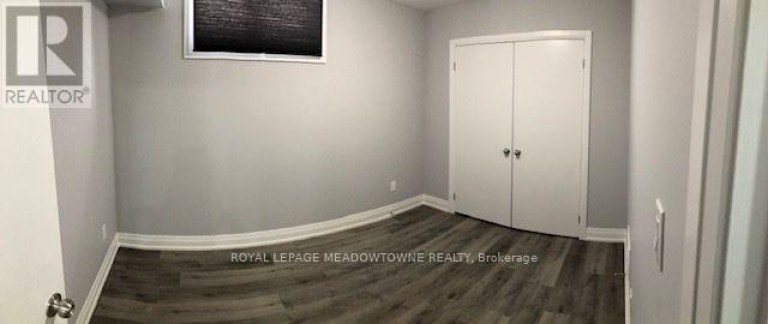 BASEMENT ROOM #2 - 71 THIRTIETH STREET, Toronto (Long Branch), Ontario, M8W3B9