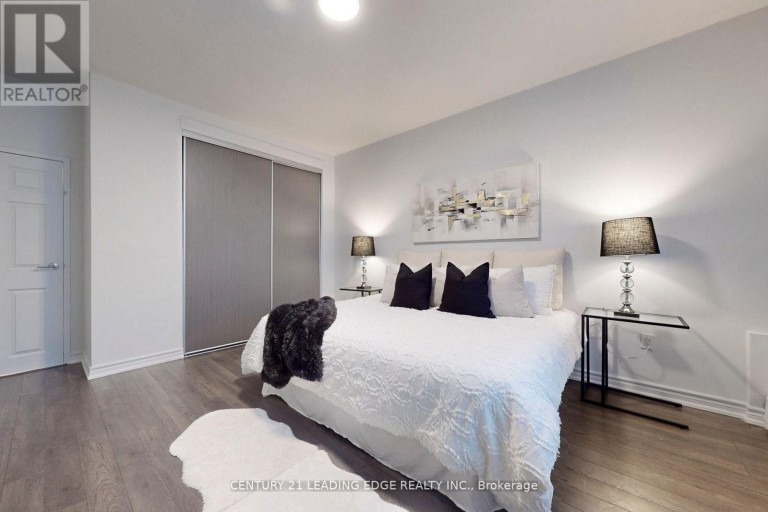1005 - 2245 EGLINTON AVENUE E, Toronto (Ionview), Ontario, M1K2N3