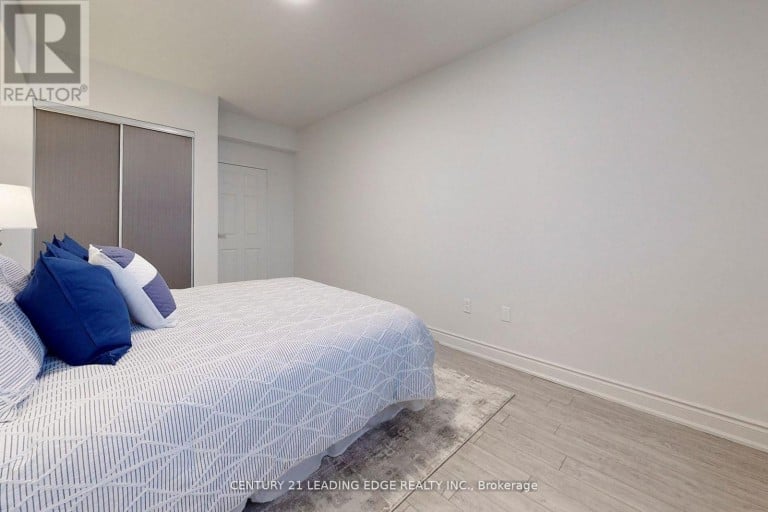 1005 - 2245 EGLINTON AVENUE E, Toronto (Ionview), Ontario, M1K2N3
