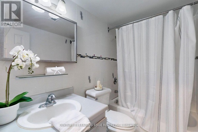 1005 - 2245 EGLINTON AVENUE E, Toronto (Ionview), Ontario, M1K2N3