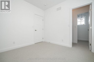 24 DANIELLE CRESCENT Midland Ontario photo 11