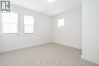 24 DANIELLE CRESCENT Midland Ontario photo 13