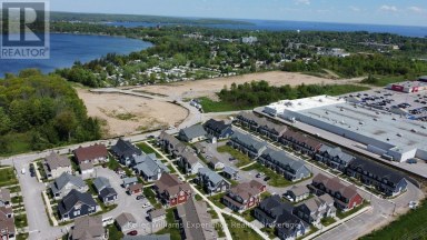24 DANIELLE CRESCENT Midland Ontario photo 22