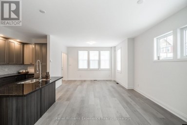 24 DANIELLE CRESCENT Midland Ontario photo 5