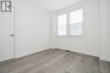 24 DANIELLE CRESCENT Midland Ontario photo 9