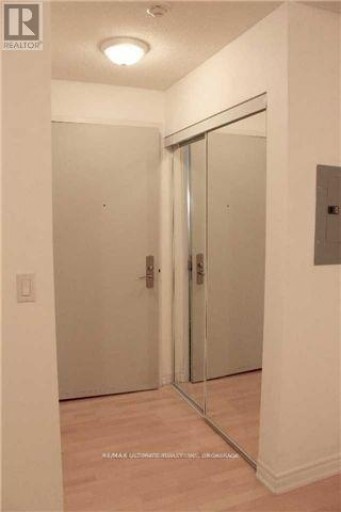303 - 761 BAY STREET, Toronto (Bay Street Corridor), Ontario, M5G2R2