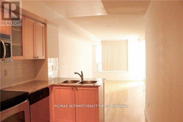 303 - 761 BAY STREET, Toronto (Bay Street Corridor), Ontario, M5G2R2