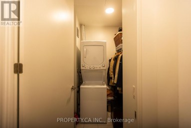 4304 - 39 ROEHAMPTON AVENUE Toronto (Mount Pleasant West) Ontario photo 11