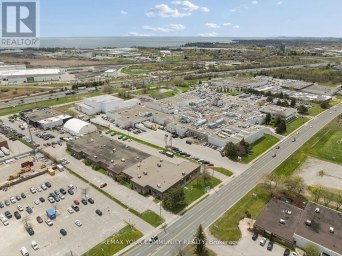 UNITS A-J - 105 CONSUMERS DRIVE Whitby (Whitby Industrial) Ontario photo 17