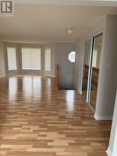 UPPER - 229 DUNSMORE LANE, Barrie (Georgian Drive), Ontario, L4M7A3