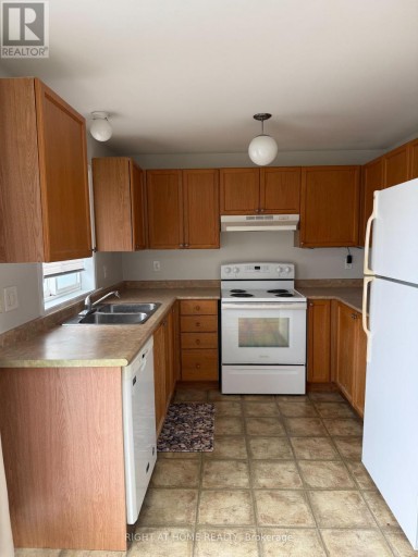 UPPER - 229 DUNSMORE LANE, Barrie (Georgian Drive), Ontario, L4M7A3