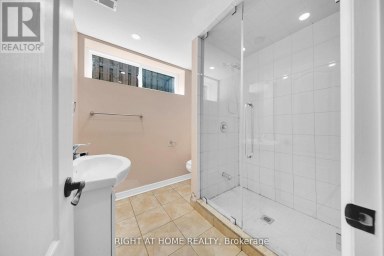 BASEMENT - 19 WALL AVENUE Toronto (Humberlea-Pelmo Park) Ontario photo 4