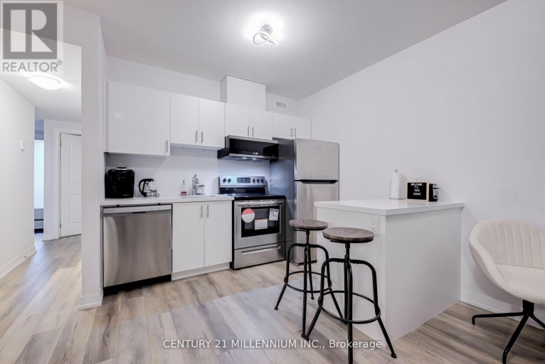 102 - 6705 CROPP STREET E, Niagara Falls (Morrison), Ontario, L2E5J8