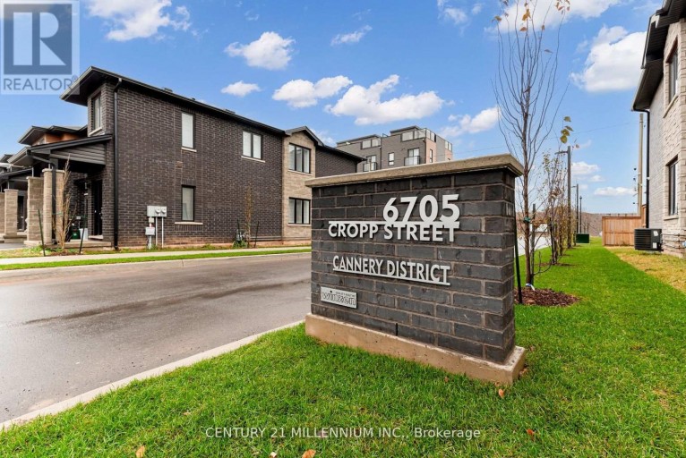 102 - 6705 CROPP STREET E, Niagara Falls (Morrison), Ontario, L2E5J8