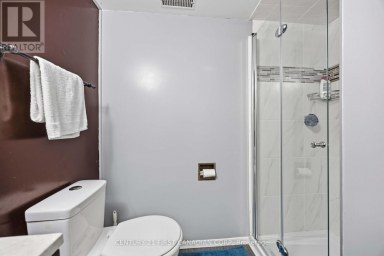 184 DURAND STREET Sarnia Ontario photo 18