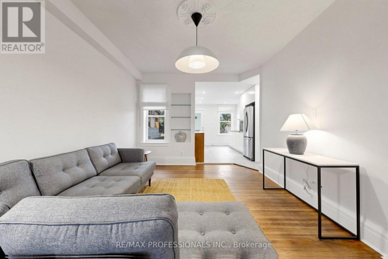 368 HOWLAND AVENUE, Toronto (Casa Loma), Ontario, M5R3B9