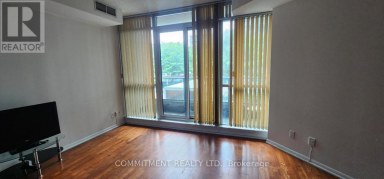 215 - 215 FORT YORK BLVD BOULEVARD Toronto (Niagara) Ontario photo 4