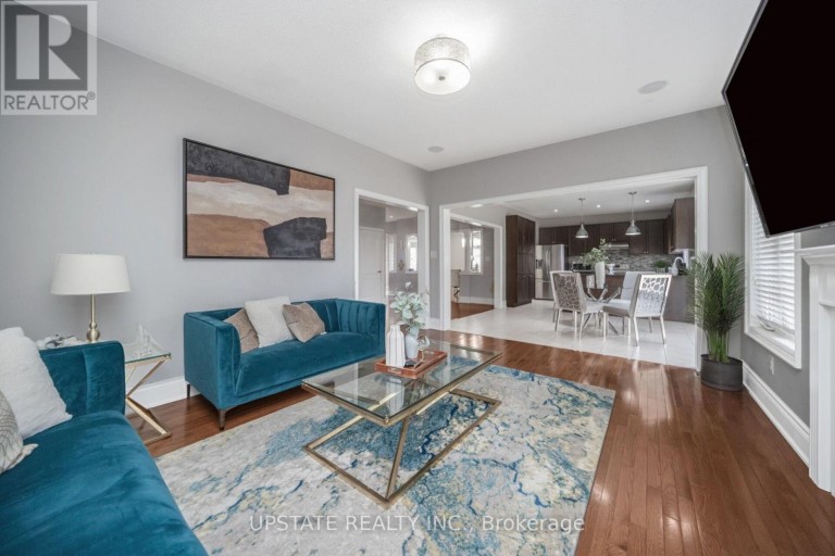 2 BEACHVILLE CIRCLE, Brampton (Credit Valley), Ontario, L6X0V4