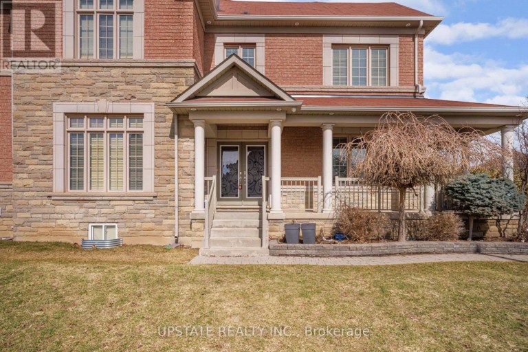 2 BEACHVILLE CIRCLE, Brampton (Credit Valley), Ontario, L6X0V4