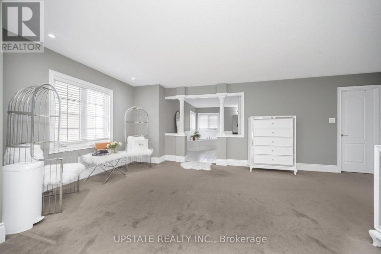2 BEACHVILLE CIRCLE, Brampton (Credit Valley), Ontario, L6X0V4