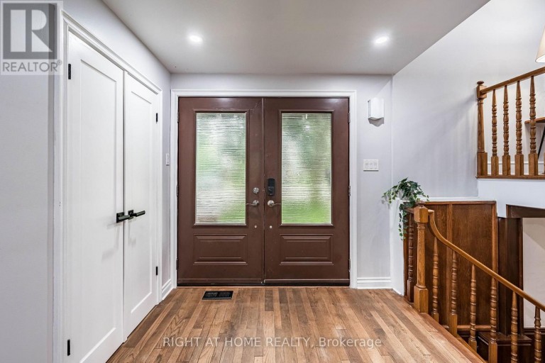9 HILTS DRIVE, Hamilton (Stoney Creek), Ontario, L8G3H5