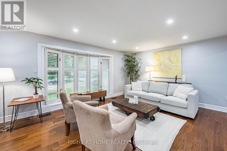 9 HILTS DRIVE, Hamilton (Stoney Creek), Ontario, L8G3H5