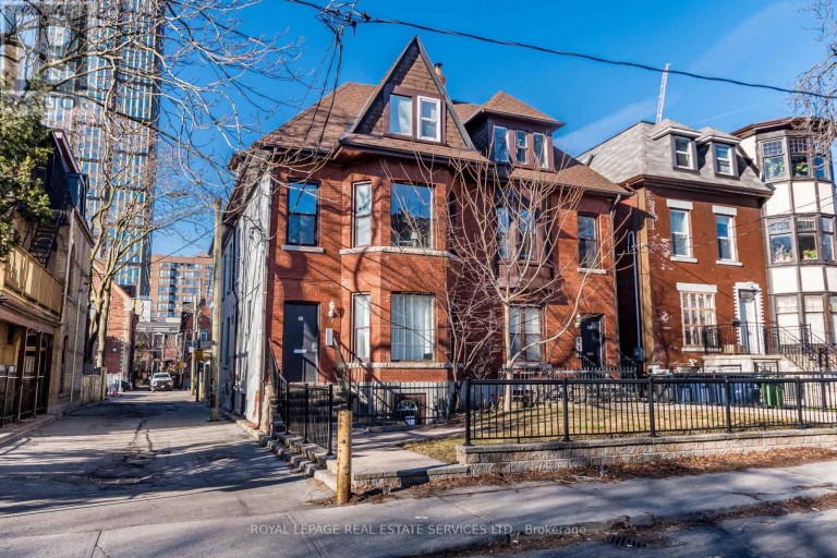 1 - 118 PEMBROKE STREET, Toronto (Moss Park), Ontario, M5A2N8