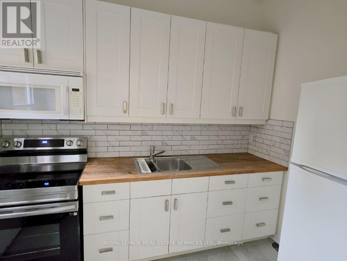 1 - 118 PEMBROKE STREET, Toronto (Moss Park), Ontario, M5A2N8