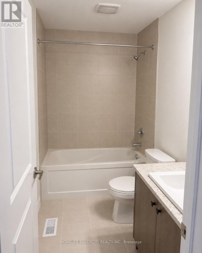 41 HUMBERSTONE DRIVE, Halton Hills (Georgetown), Ontario, L7G0P5