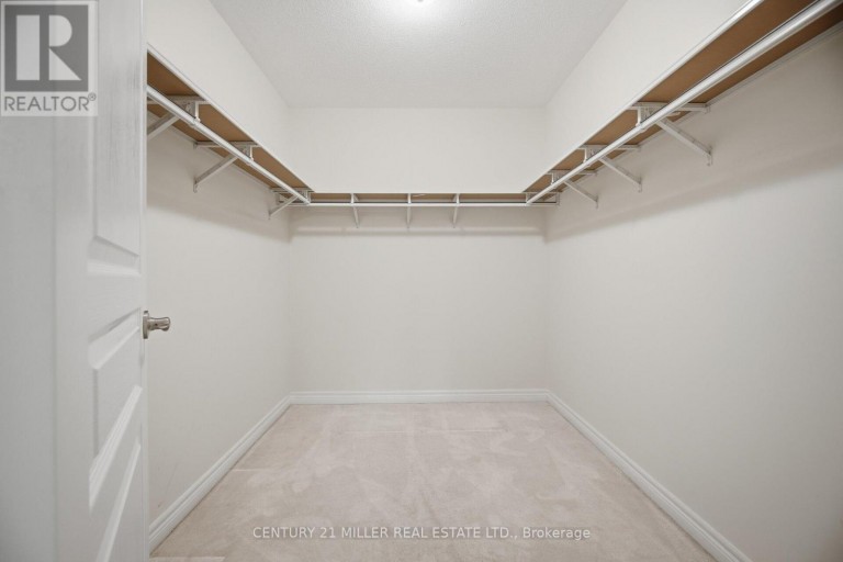 2455 VILLAGE COMMON, Oakville (BC Bronte Creek), Ontario, L6M0S2