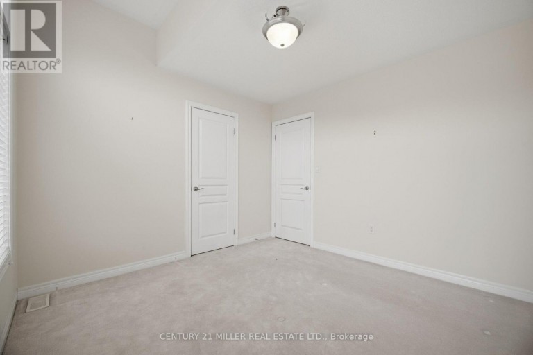 2455 VILLAGE COMMON, Oakville (BC Bronte Creek), Ontario, L6M0S2