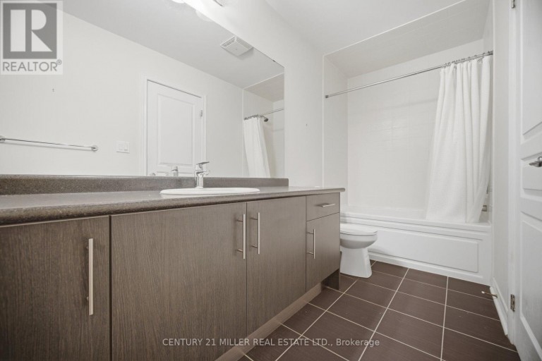 2455 VILLAGE COMMON, Oakville (BC Bronte Creek), Ontario, L6M0S2